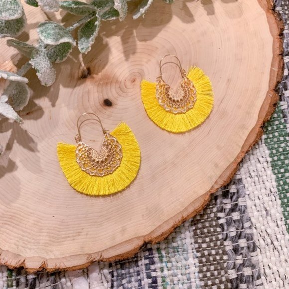 $5 BLOWOUT! Fan Bohemian Earrings - Picture 6 of 10